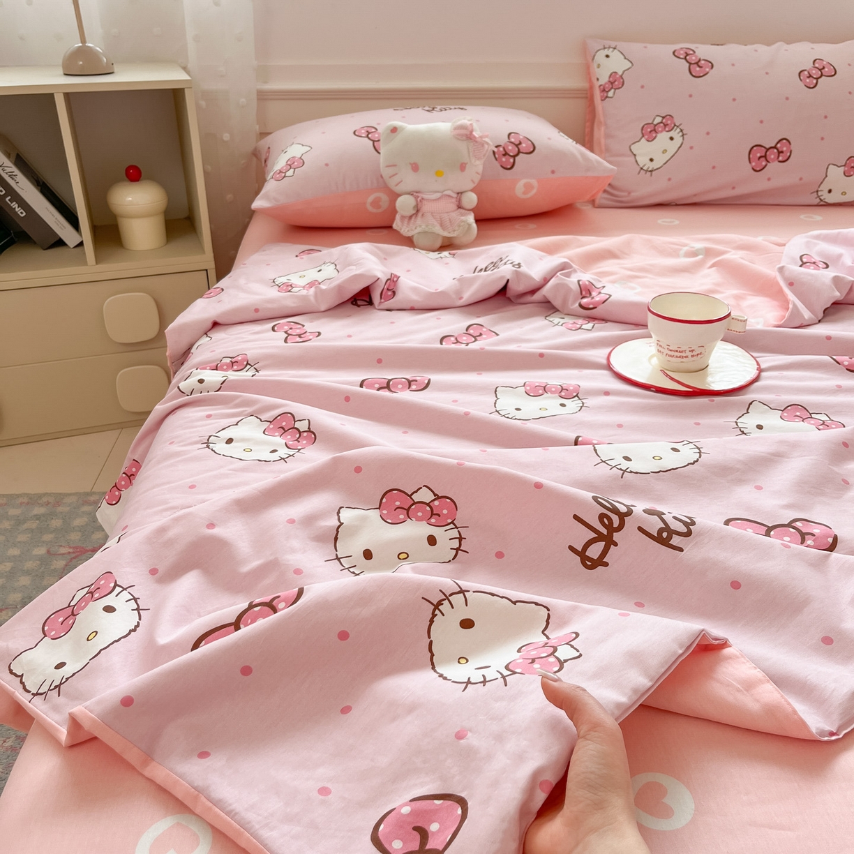 91家纺网 家纺一手货源 找家纺 博雅 2026春夏新款三丽鸥全棉夏被夏凉被空调被四件套 蝴蝶结KT