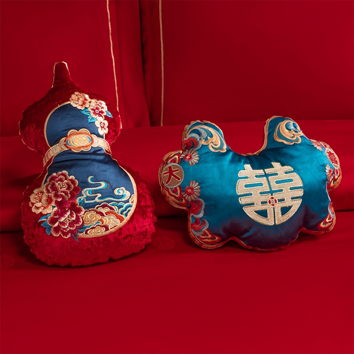 91家纺网 家纺一手货源 找家纺 （总）千禧家纺 2025新款双面长绒棉提花工艺重工刺绣婚庆多件套