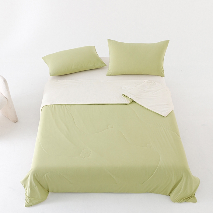 91家纺网 家纺一手货源 找家纺 优被业 2026新款云感凉感丝夏凉被  抗菌防螨超清爽 冰柔-抹茶绿