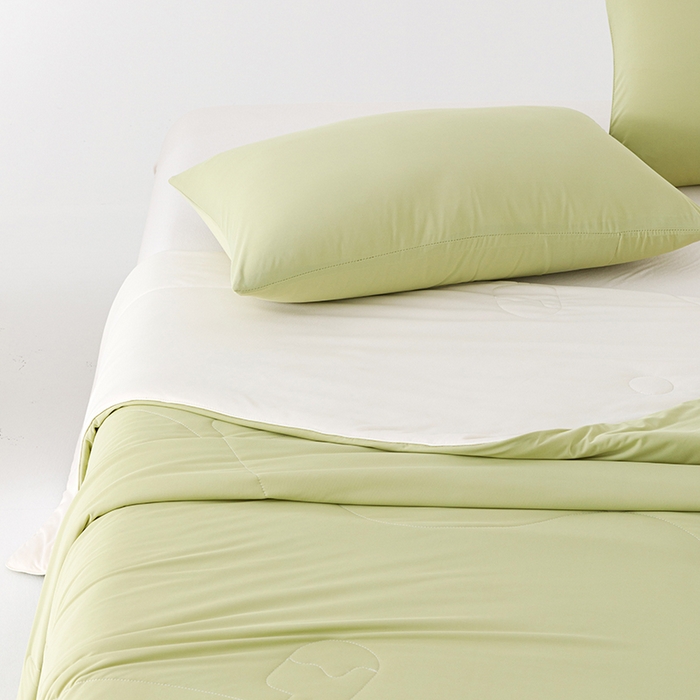 91家纺网 家纺一手货源 找家纺 优被业 2026新款云感凉感丝夏凉被  抗菌防螨超清爽 冰柔-抹茶绿