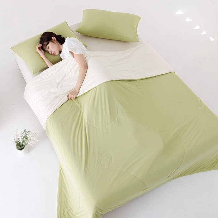 91家纺网 家纺一手货源 找家纺 优被业 2026新款云感凉感丝夏凉被  抗菌防螨超清爽 冰柔-抹茶绿