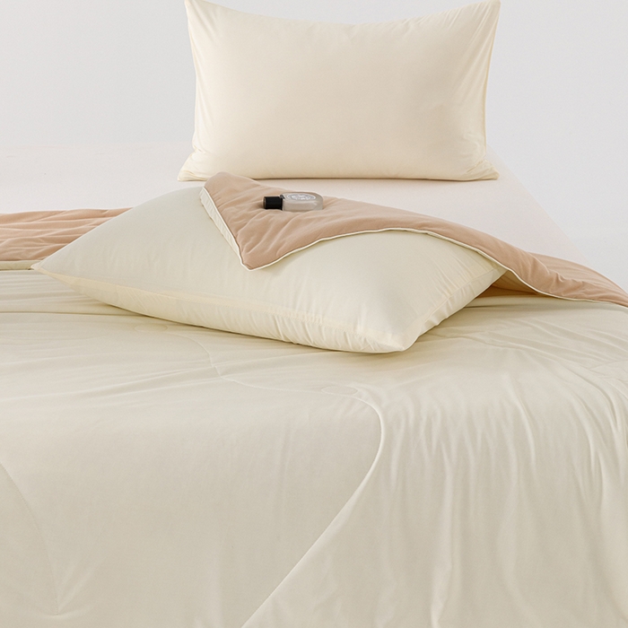 91家纺网 家纺一手货源 找家纺 优被业 2026新款云感凉感丝夏凉被  抗菌防螨超清爽 冰柔-奶油米