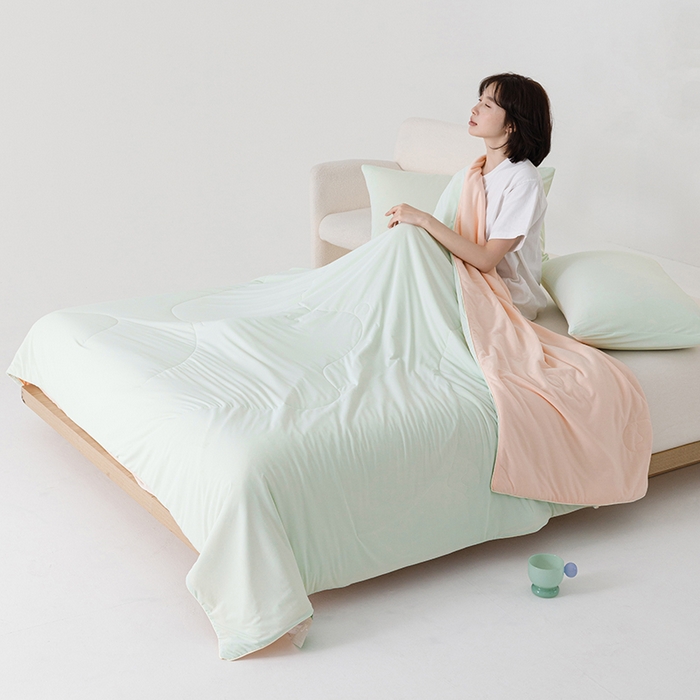 91家纺网 家纺一手货源 找家纺 优被业 2026新款云感凉感丝夏凉被  抗菌防螨超清爽 冰柔-柠檬绿