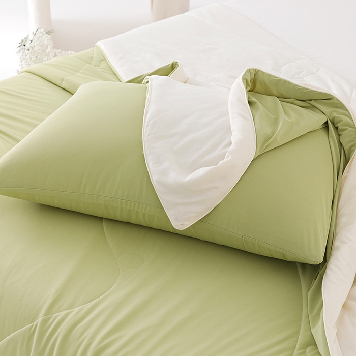 91家纺网 家纺一手货源 找家纺 优被业 2026新款云感凉感丝夏凉被  抗菌防螨超清爽 冰柔-抹茶绿