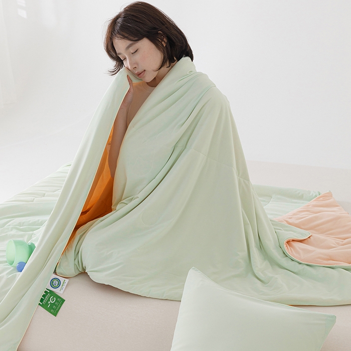 91家纺网 家纺一手货源 找家纺 优被业 2026新款云感凉感丝夏凉被  抗菌防螨超清爽 冰柔-柠檬绿