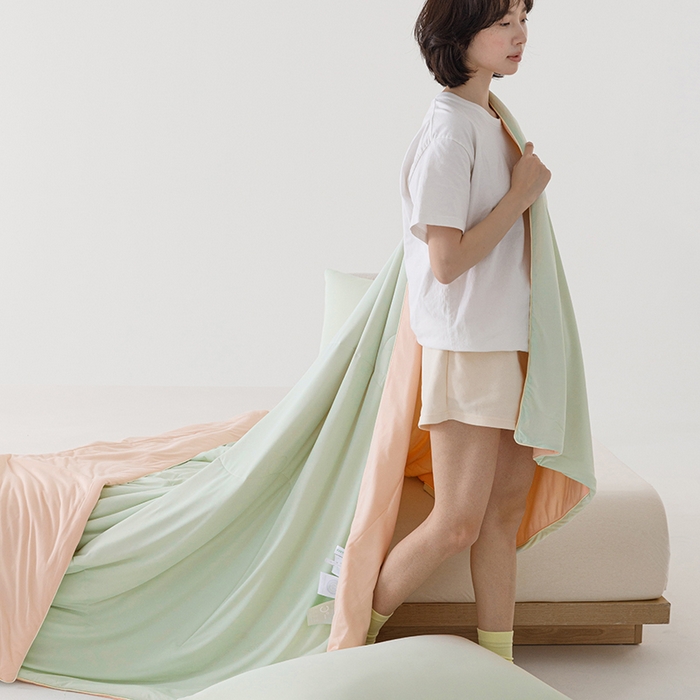 91家纺网 家纺一手货源 找家纺 优被业 2026新款云感凉感丝夏凉被  抗菌防螨超清爽 冰柔-柠檬绿