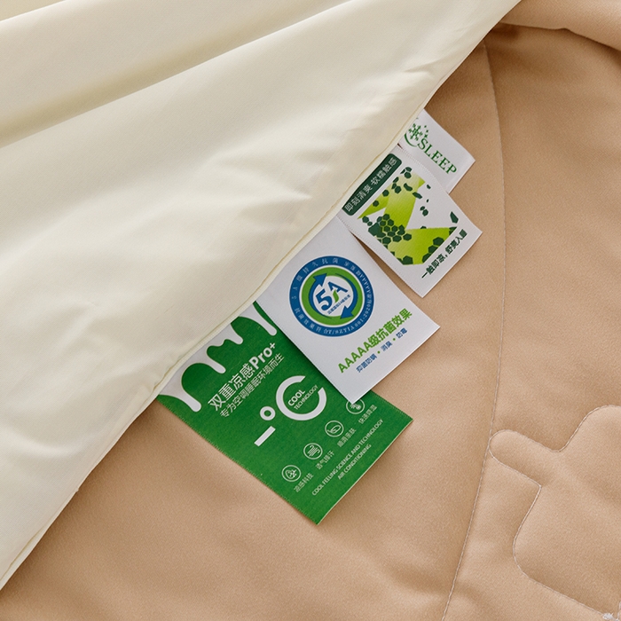 91家纺网 家纺一手货源 找家纺 优被业 2026新款云感凉感丝夏凉被  抗菌防螨超清爽 冰柔-奶油米