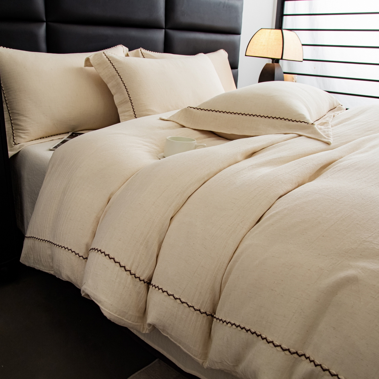 91家纺网 家纺一手货源 找家纺 慕梵家居 2026春夏新款全棉棉麻简约纯色系列四件套-棉麻 棉麻-本白