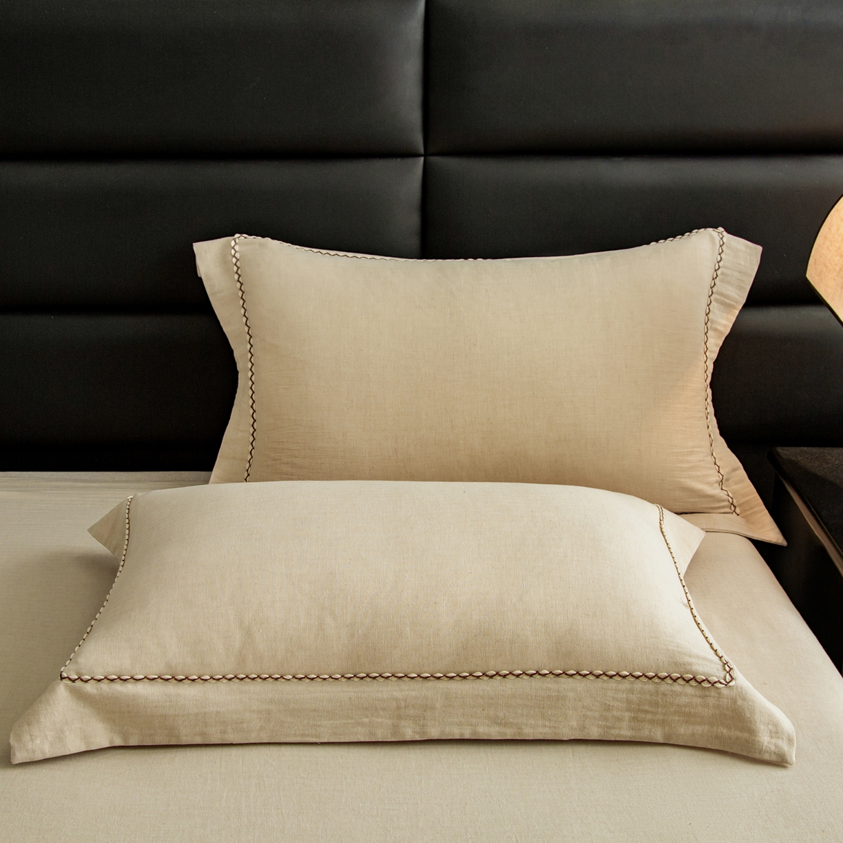 91家纺网 家纺一手货源 找家纺 慕梵家居 2026春夏新款全棉棉麻简约纯色系列四件套-棉麻 棉麻-卡其