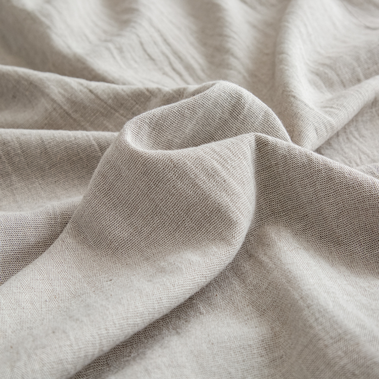91家纺网 家纺一手货源 找家纺 慕梵家居 2026春夏新款全棉棉麻简约纯色系列四件套-棉麻 棉麻-浅灰