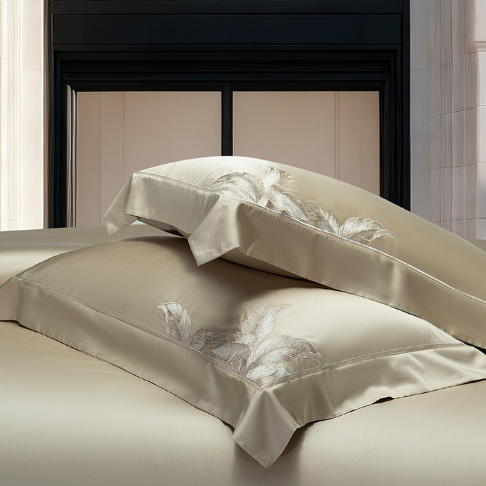 91家纺网 家纺一手货源 找家纺 诗黛尔 2026春夏新款天丝刺绣流绪微梦系列四件套 流绪微梦-香槟金