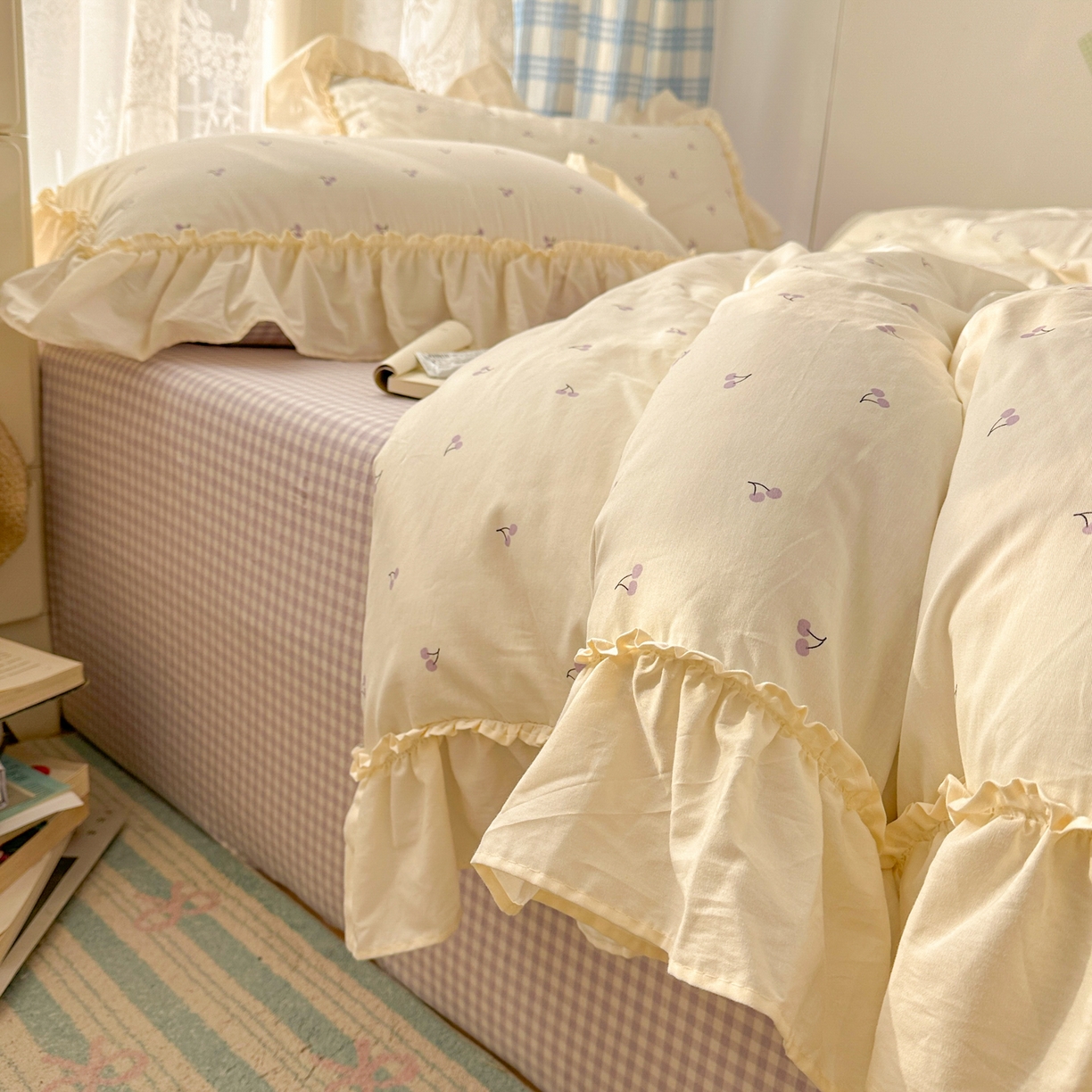 91家纺网 家纺一手货源 找家纺 十里居 2026春夏新款lns花边款全棉纯棉色织水洗棉四件套 樱桃紫格