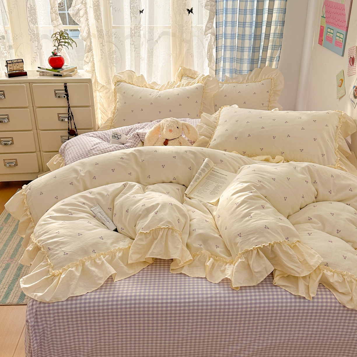 91家纺网 家纺一手货源 找家纺 十里居 2026春夏新款lns花边款全棉纯棉色织水洗棉四件套 樱桃紫格