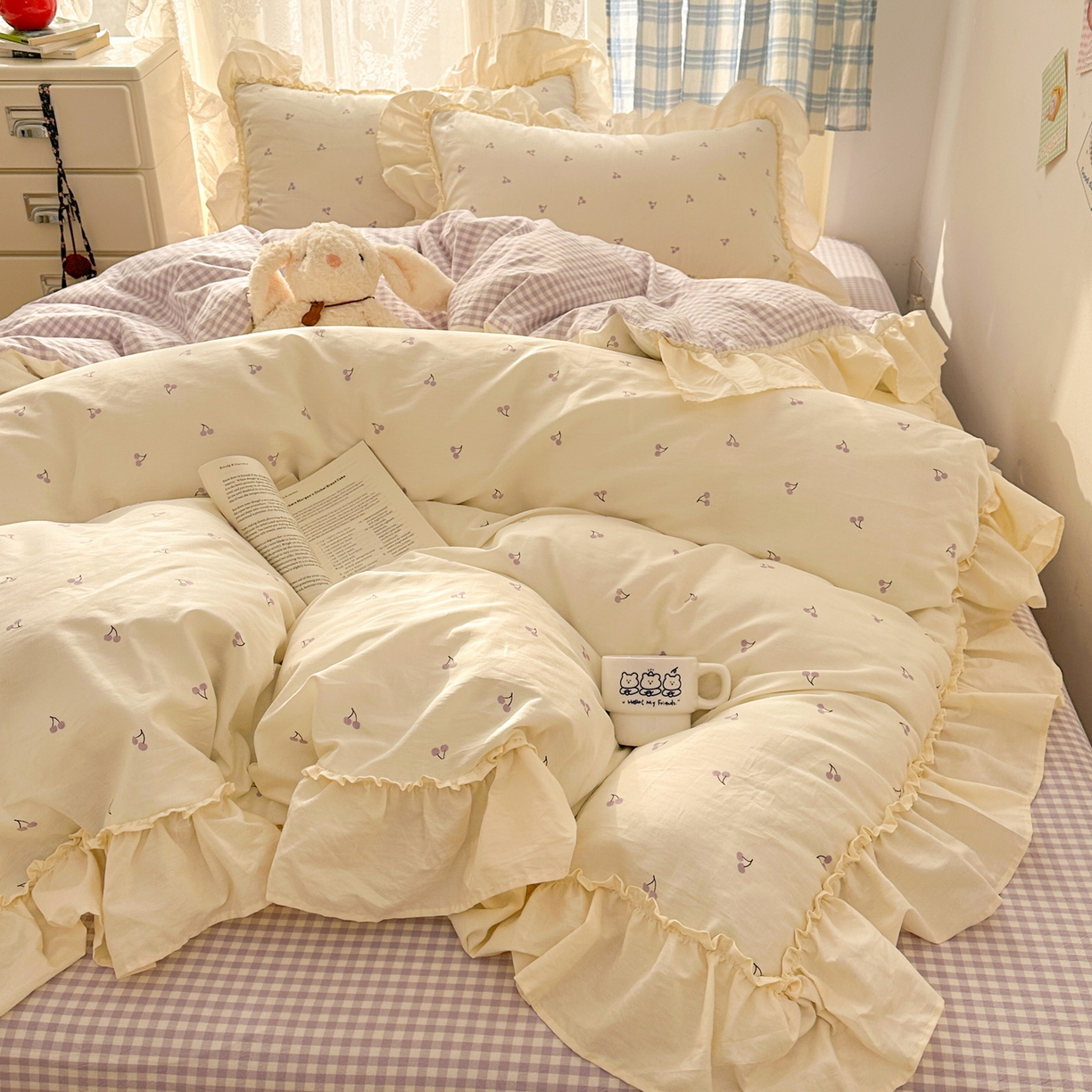 91家纺网 家纺一手货源 找家纺 十里居 2026春夏新款lns花边款全棉纯棉色织水洗棉四件套 樱桃紫格