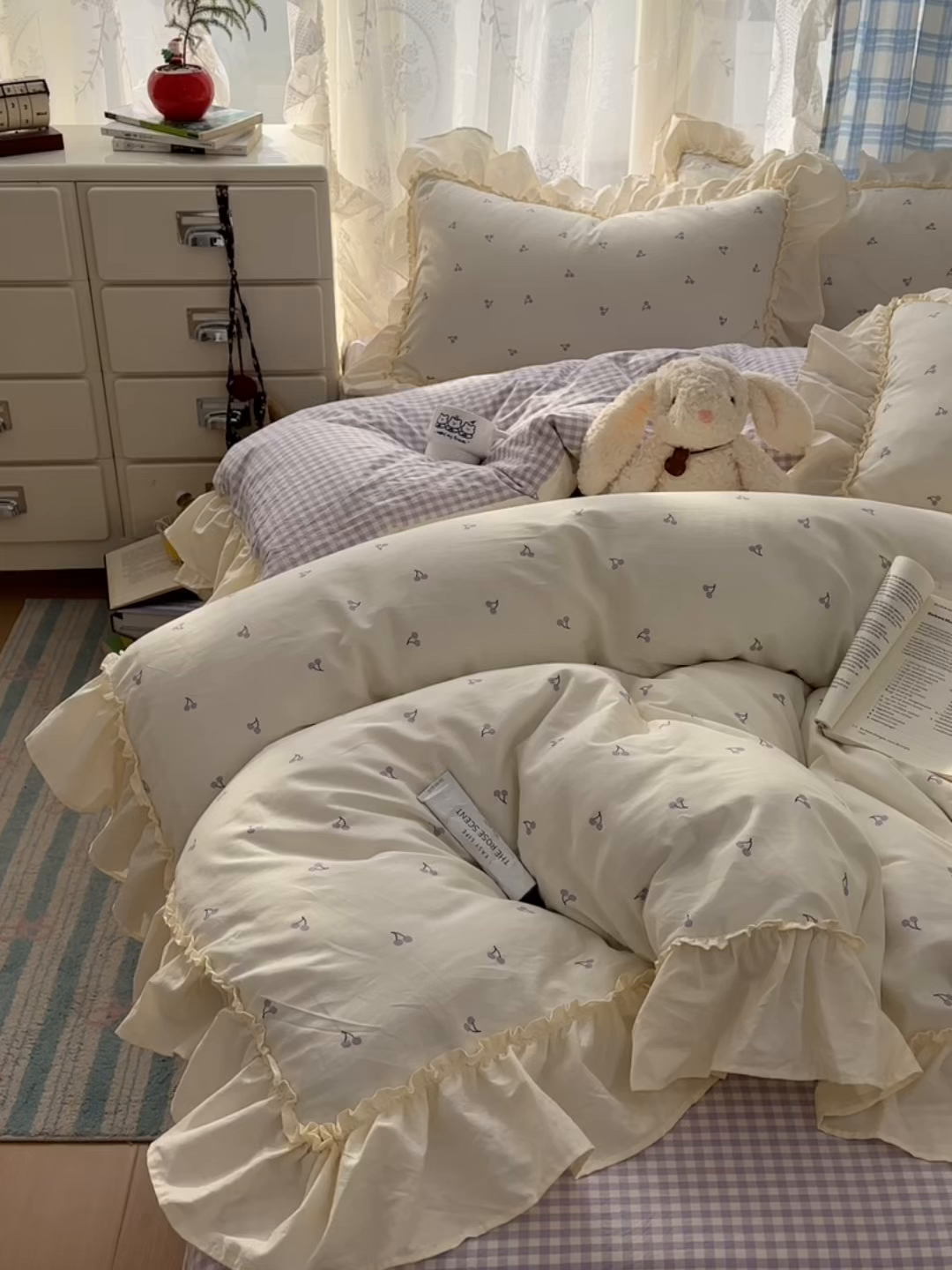 91家纺网 家纺一手货源 找家纺 十里居 2026春夏新款lns花边款全棉纯棉色织水洗棉四件套 樱桃紫格