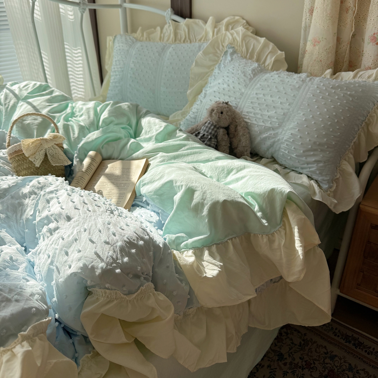 91家纺网 家纺一手货源 找家纺 轻奢坊 2026新款泡泡纱剪花四件套-满天星 满天星蓝