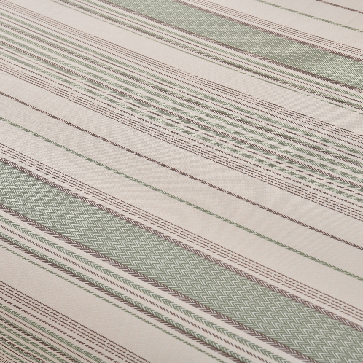 91家纺网 家纺一手货源 找家纺 悠米悠家 2026新款工艺款印花老粗布床单单品床单床单单件凉席席子 青棕素条纹