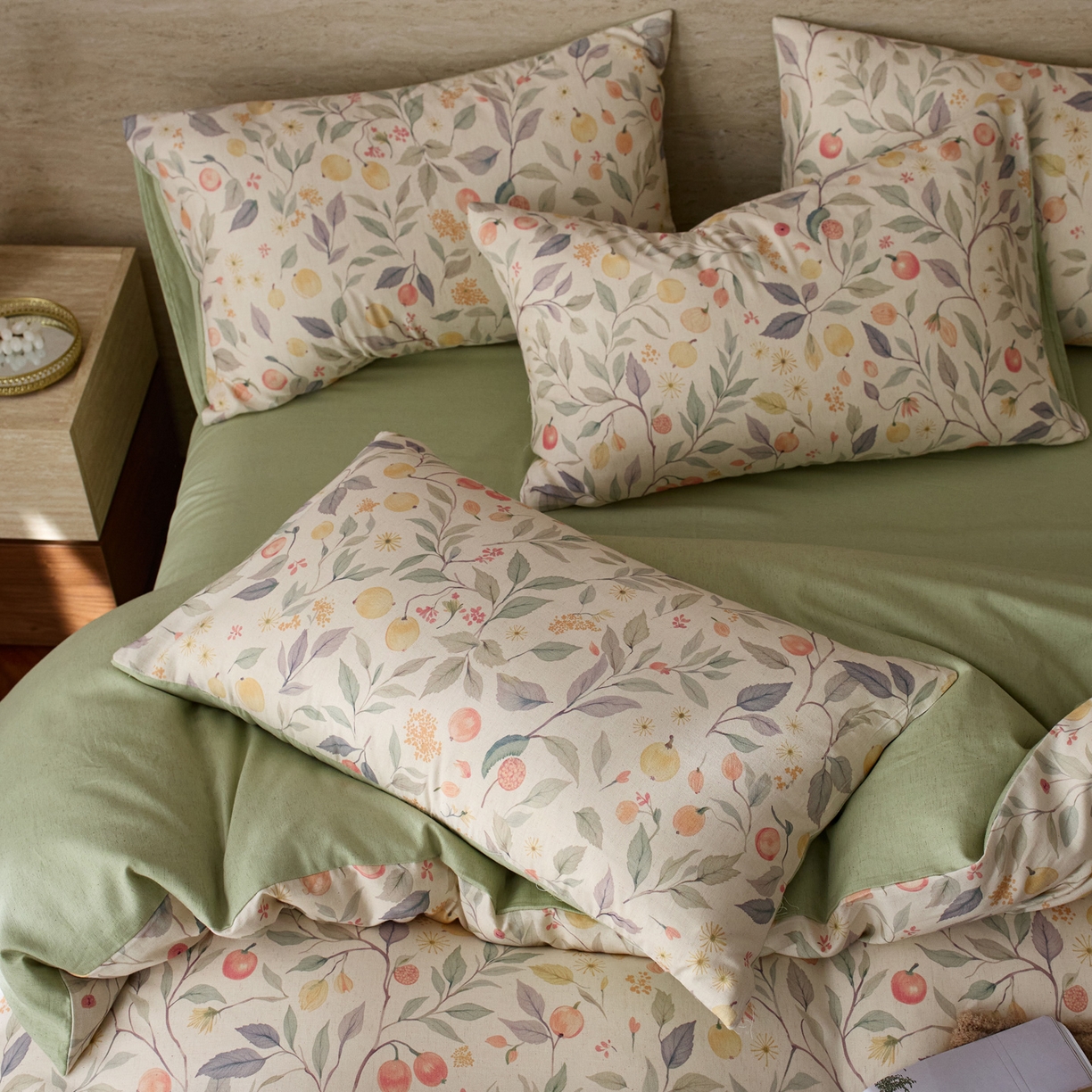 91家纺网 家纺一手货源 找家纺 如一 2026新款A类复古全棉棉麻印花四件套 果韵