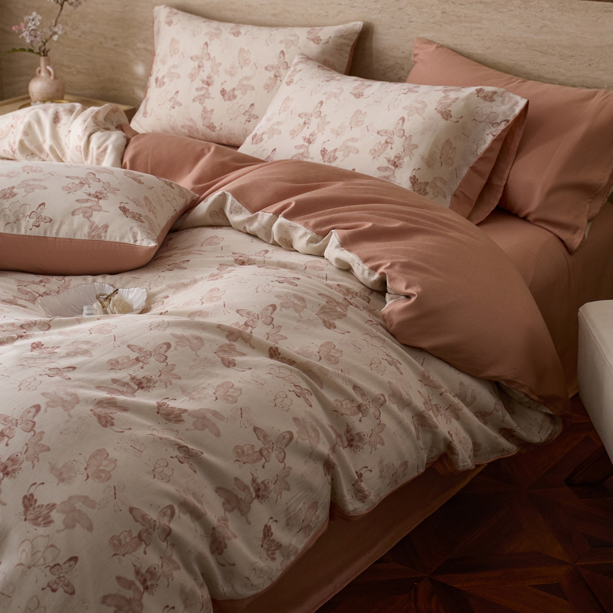 91家纺网 家纺一手货源 找家纺 如一 2026新款A类复古全棉棉麻印花四件套 蝶影