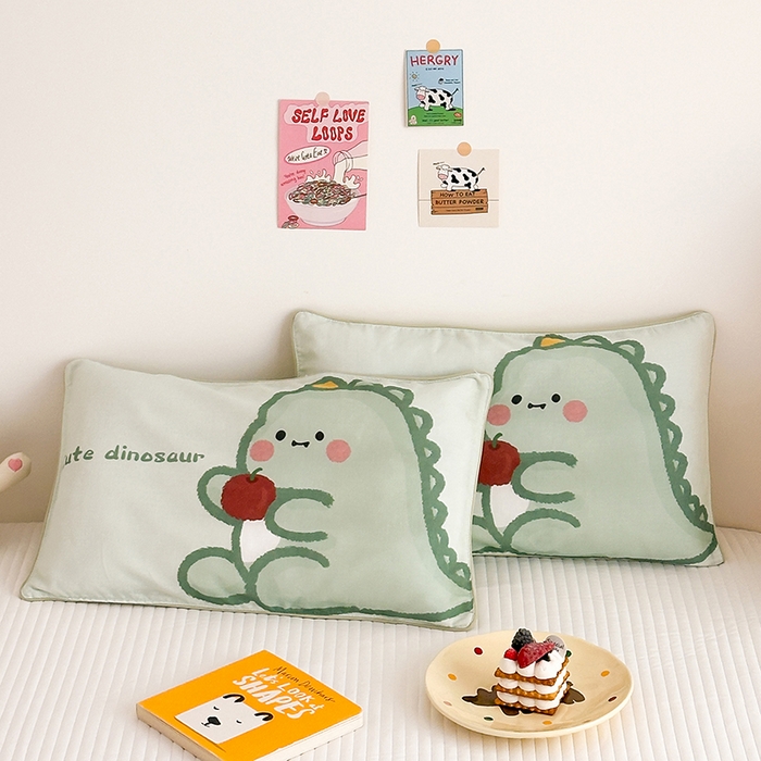 91家纺网 家纺一手货源 找家纺 嗨生活 2026新款全棉纯棉双层纱大版枕套儿童枕套幼儿园枕套枕芯单品枕套枕套单件 奶油恐龙