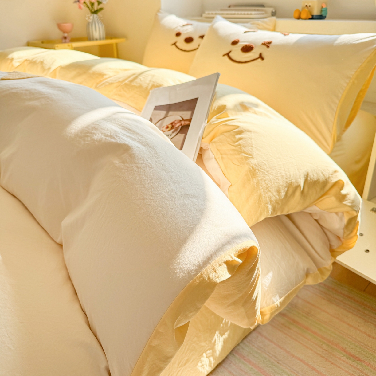 91家纺网 家纺一手货源 找家纺 雨帆家纺 2026新款云朵棉卡通毛巾绣四件套 奶油尼尼