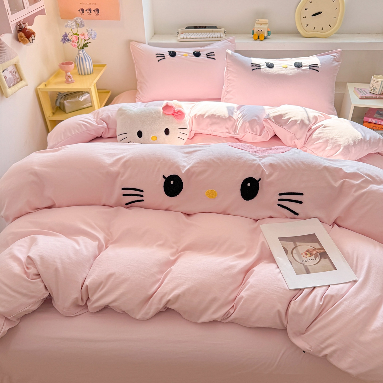 91家纺网 家纺一手货源 找家纺 雨帆家纺 2026新款云朵棉卡通毛巾绣四件套 少女甜美猫