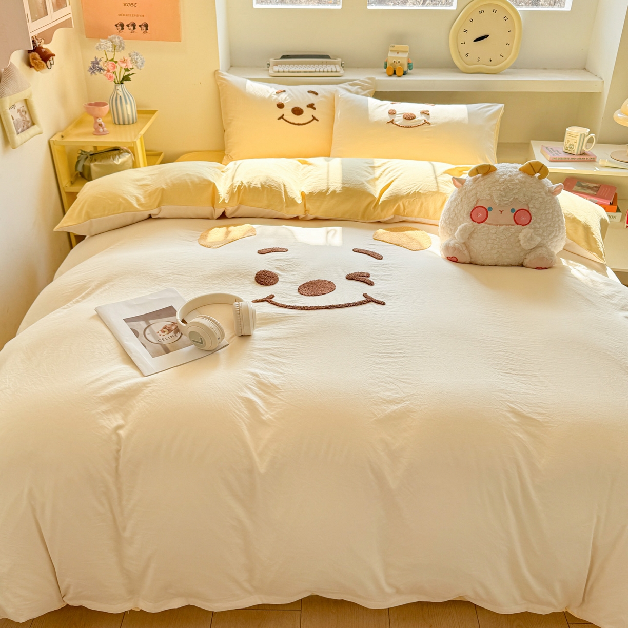 91家纺网 家纺一手货源 找家纺 雨帆家纺 2026新款云朵棉卡通毛巾绣四件套 奶油尼尼