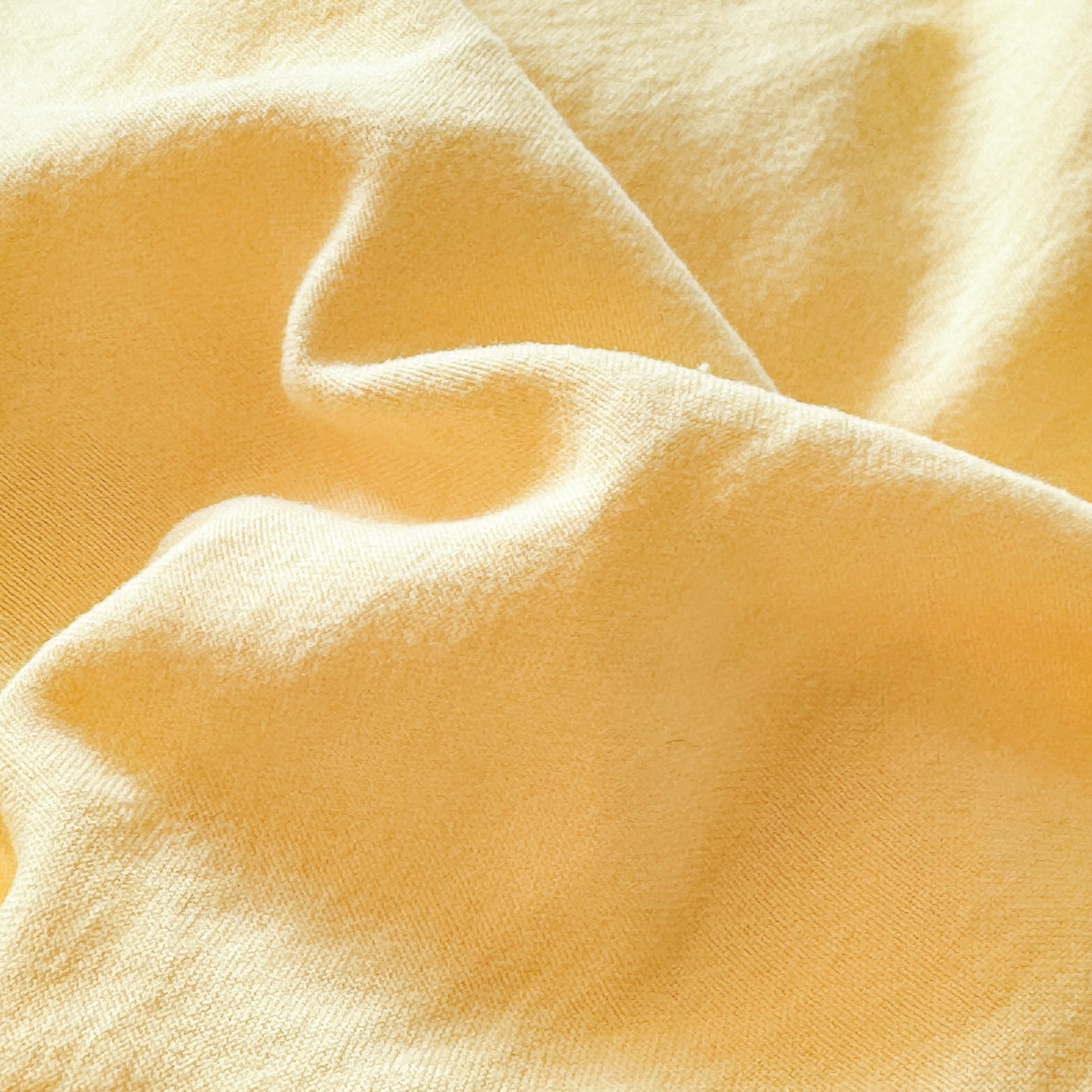 91家纺网 家纺一手货源 找家纺 雨帆家纺 2026新款云朵棉卡通毛巾绣四件套 奶黄尼尼