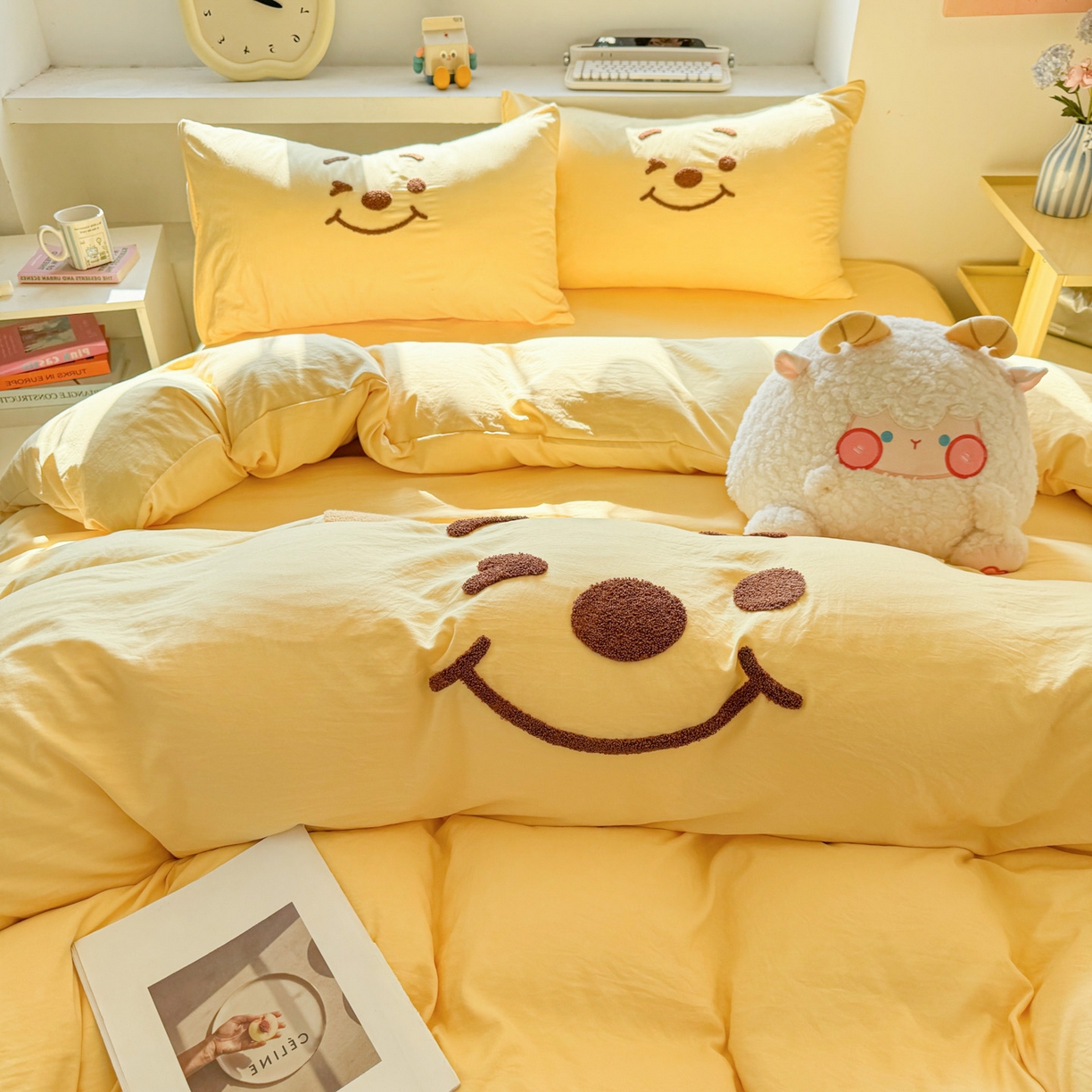 91家纺网 家纺一手货源 找家纺 雨帆家纺 2026新款云朵棉卡通毛巾绣四件套 奶黄尼尼