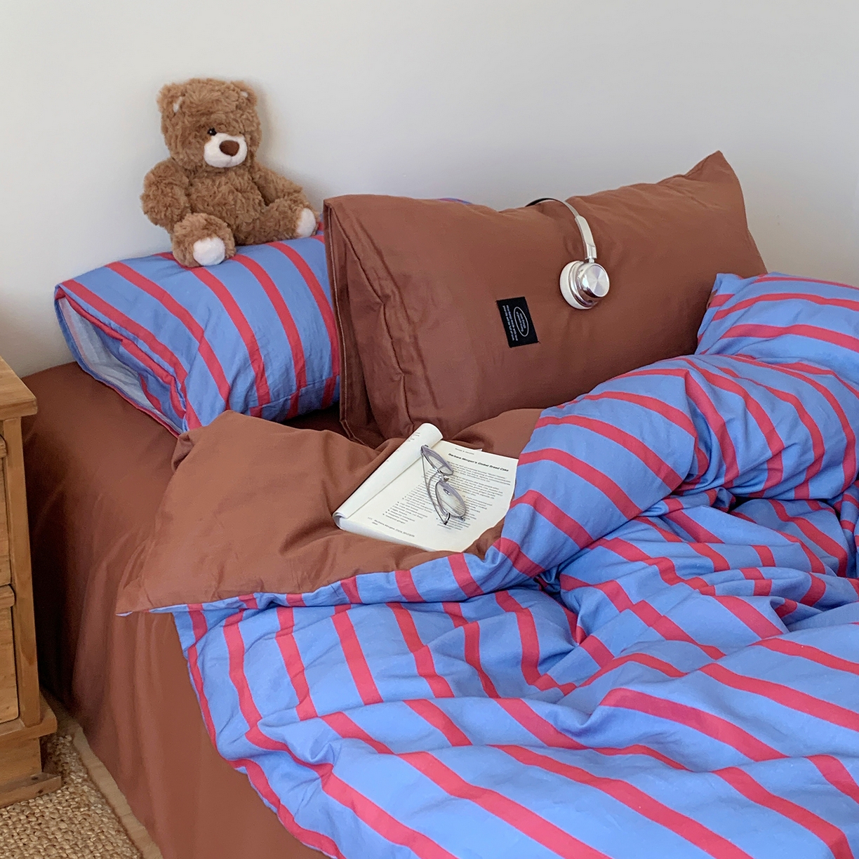 91家纺网 家纺一手货源 找家纺 桃喜 2026新款全棉条纹13070系列四件套 红蓝条纹（全棉）