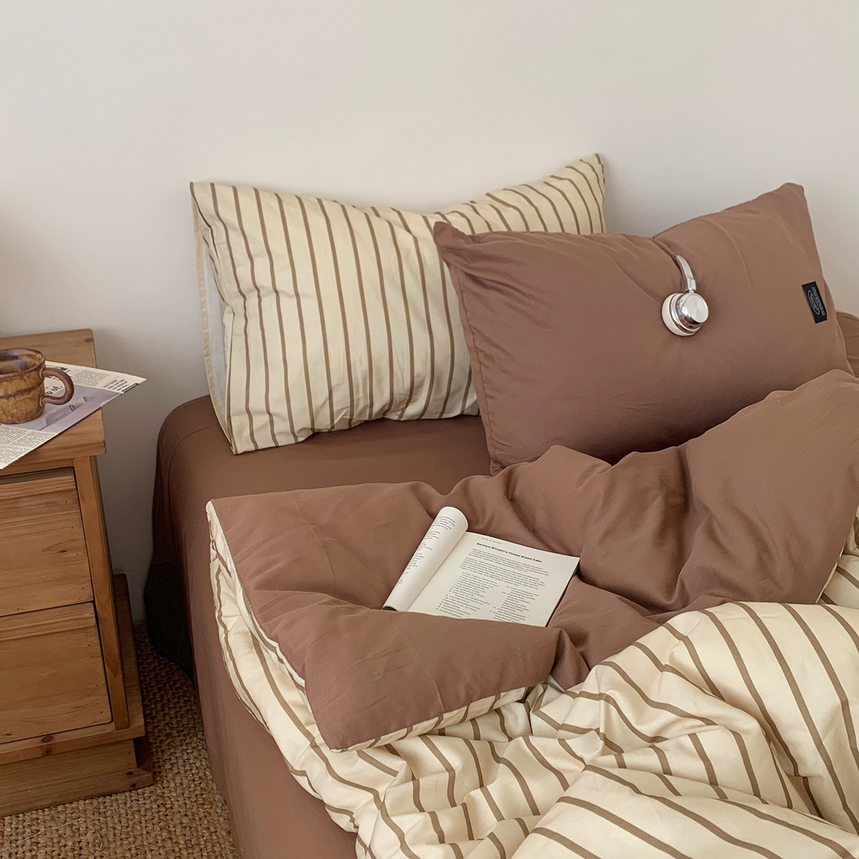 91家纺网 家纺一手货源 找家纺 桃喜 2026新款全棉条纹13070系列四件套 栗子棕条（全棉）