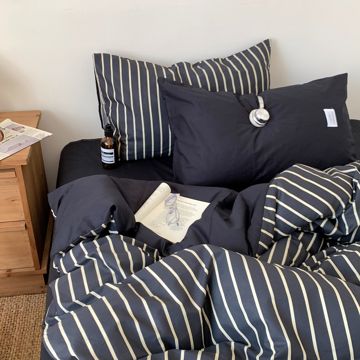 91家纺网 家纺一手货源 找家纺 桃喜 2026新款全棉条纹13070系列四件套 黑白条纹（全棉）