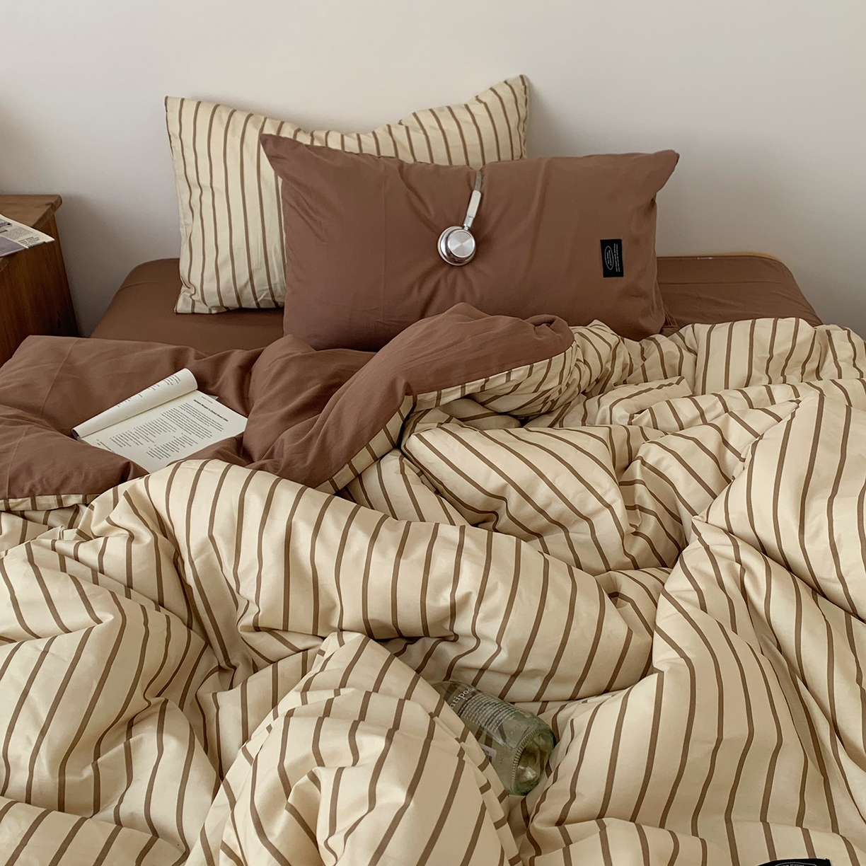 91家纺网 家纺一手货源 找家纺 桃喜 2026新款全棉条纹13070系列四件套 栗子棕条（全棉）