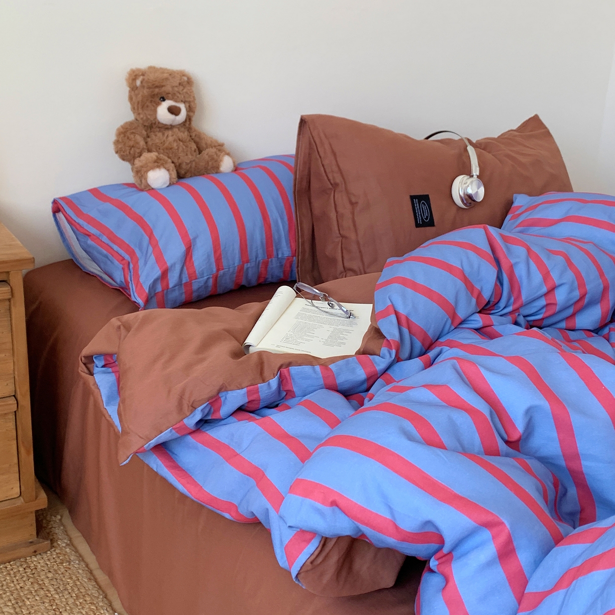 91家纺网 家纺一手货源 找家纺 桃喜 2026新款全棉条纹13070系列四件套 红蓝条纹（全棉）