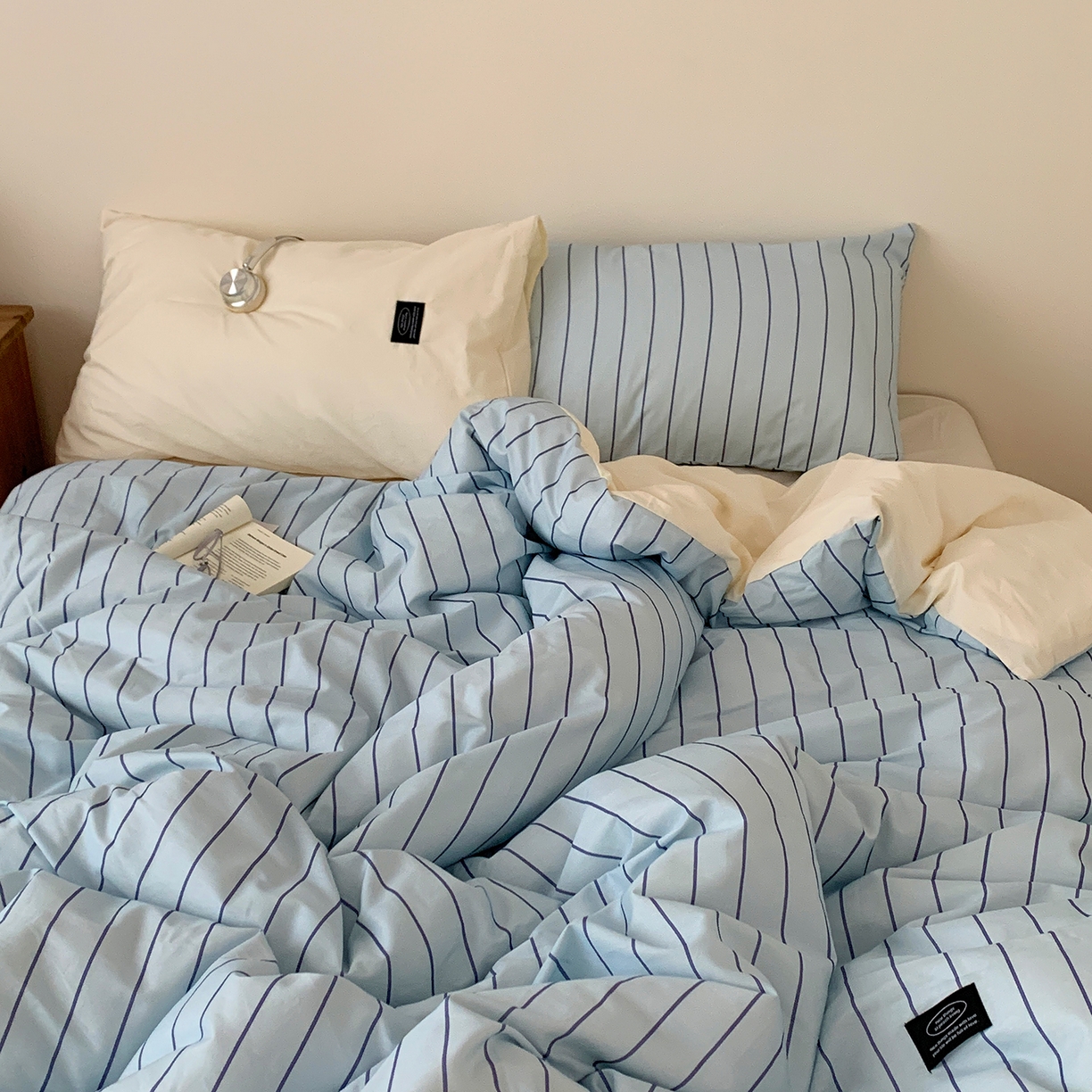 91家纺网 家纺一手货源 找家纺 桃喜 2026新款全棉条纹13070系列四件套 浅蓝条纹（全棉）