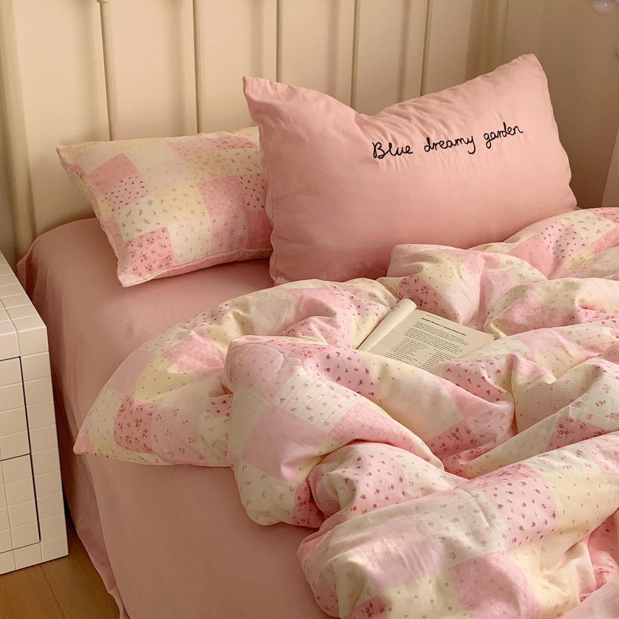 91家纺网 家纺一手货源 找家纺 （总）桃喜 2026新款全棉双层纱碎花枕套混搭系列四件套