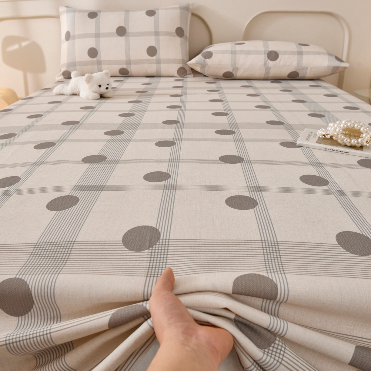 91家纺网 家纺一手货源 找家纺 悠米悠家 2026新款工艺款印花老粗布床单单品床单床单单件凉席席子 灰调波点格