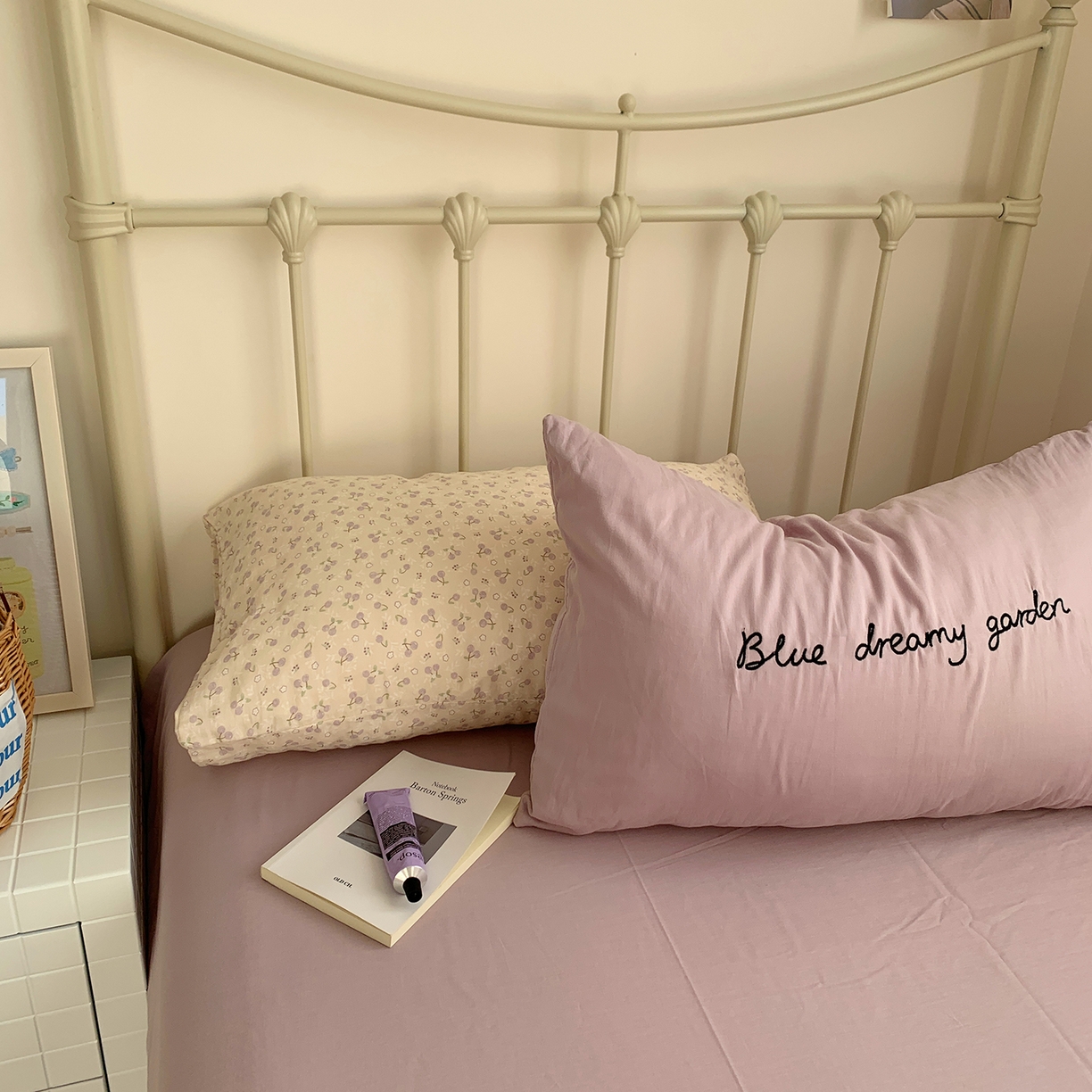 91家纺网 家纺一手货源 找家纺 桃喜 2026新款全棉双层纱碎花枕套混搭系列四件套 樱桃仙紫