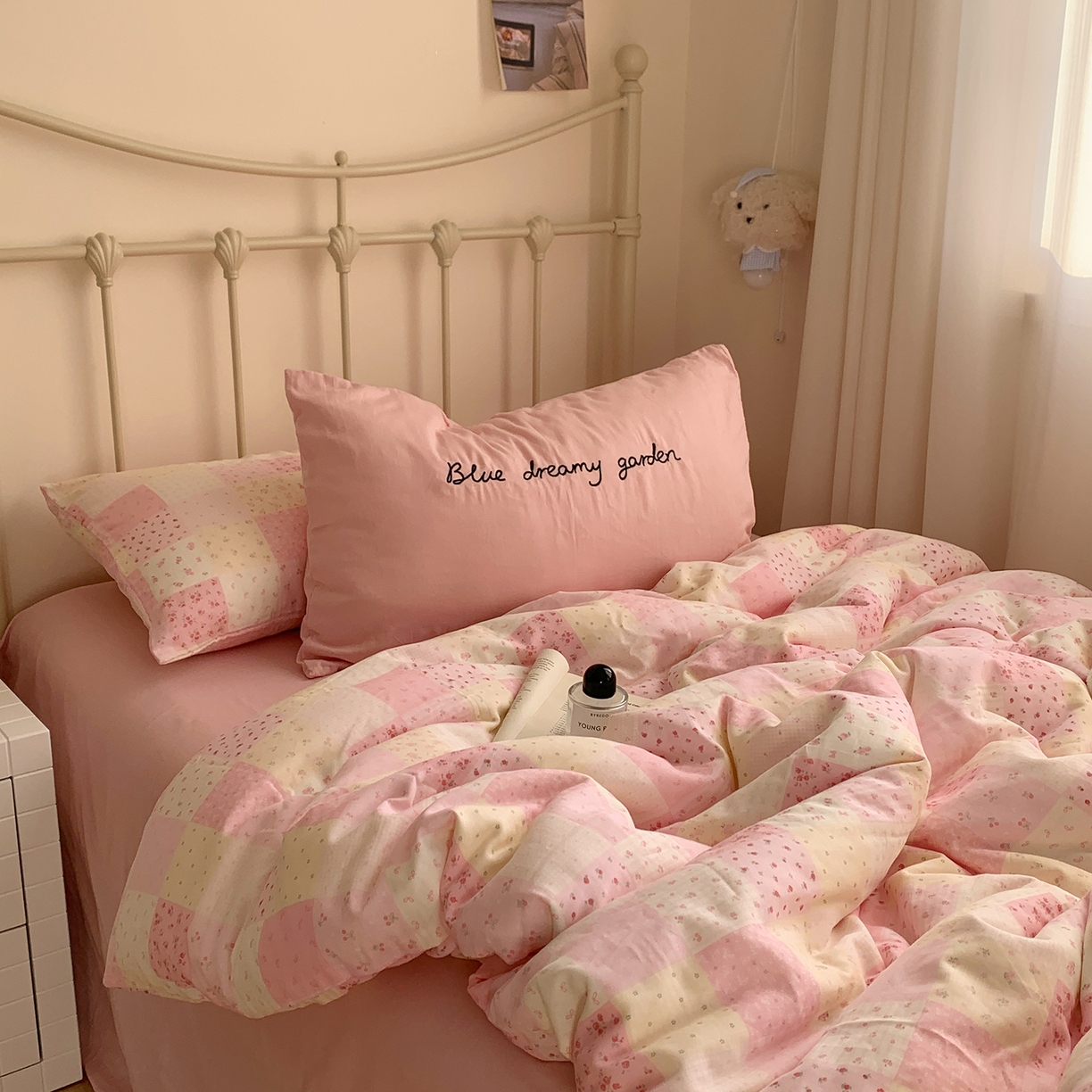 91家纺网 家纺一手货源 找家纺 桃喜 2026新款全棉双层纱碎花枕套混搭系列四件套 繁花拾光