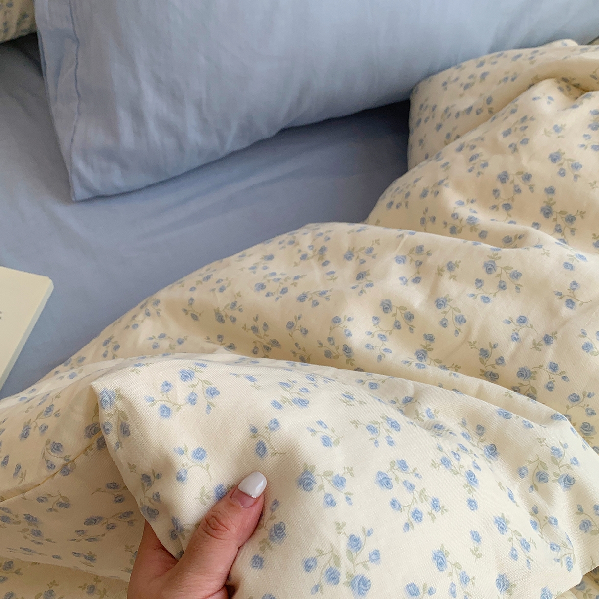 91家纺网 家纺一手货源 找家纺 桃喜 2026新款全棉双层纱碎花枕套混搭系列四件套 风铃草