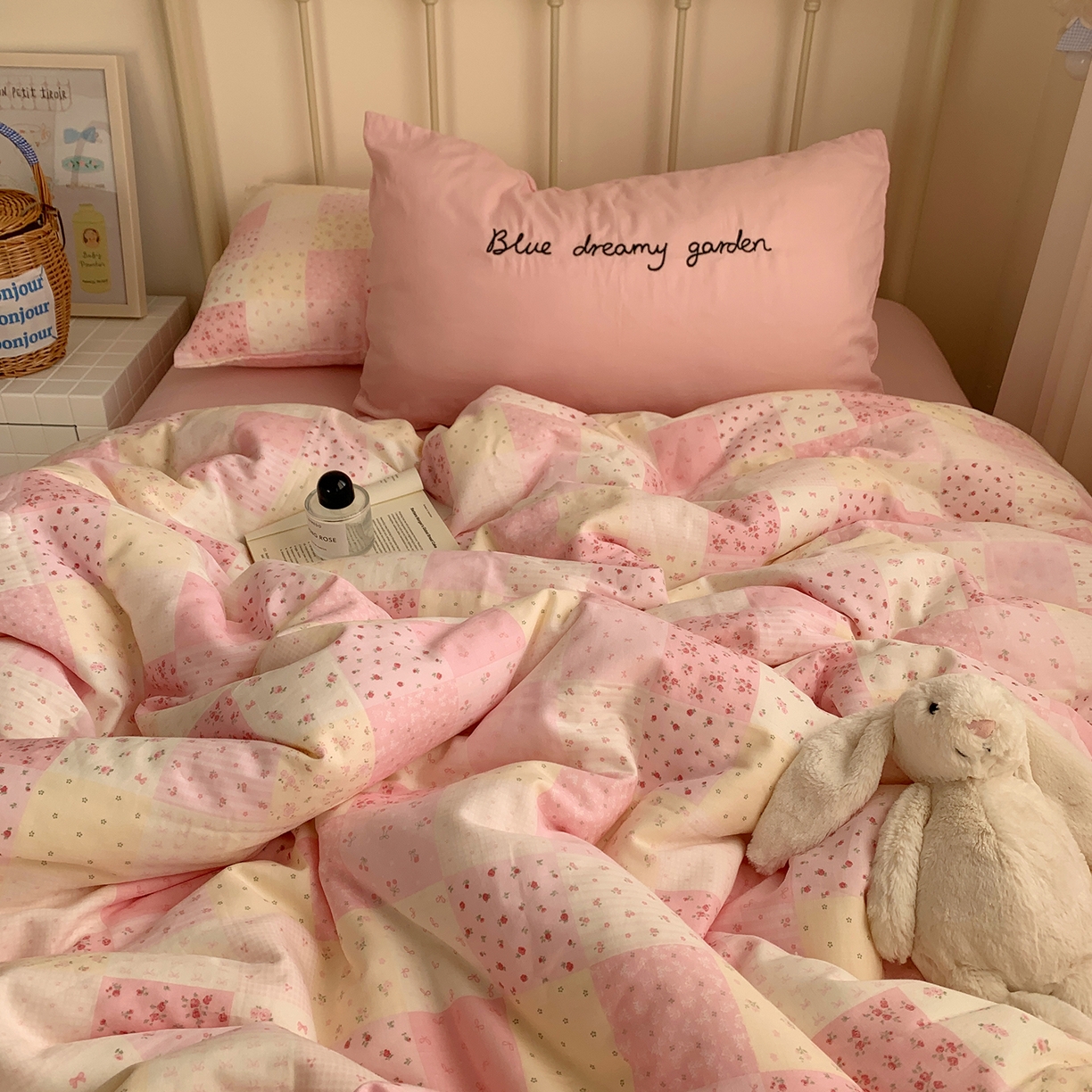 91家纺网 家纺一手货源 找家纺 桃喜 2026新款全棉双层纱碎花枕套混搭系列四件套 繁花拾光