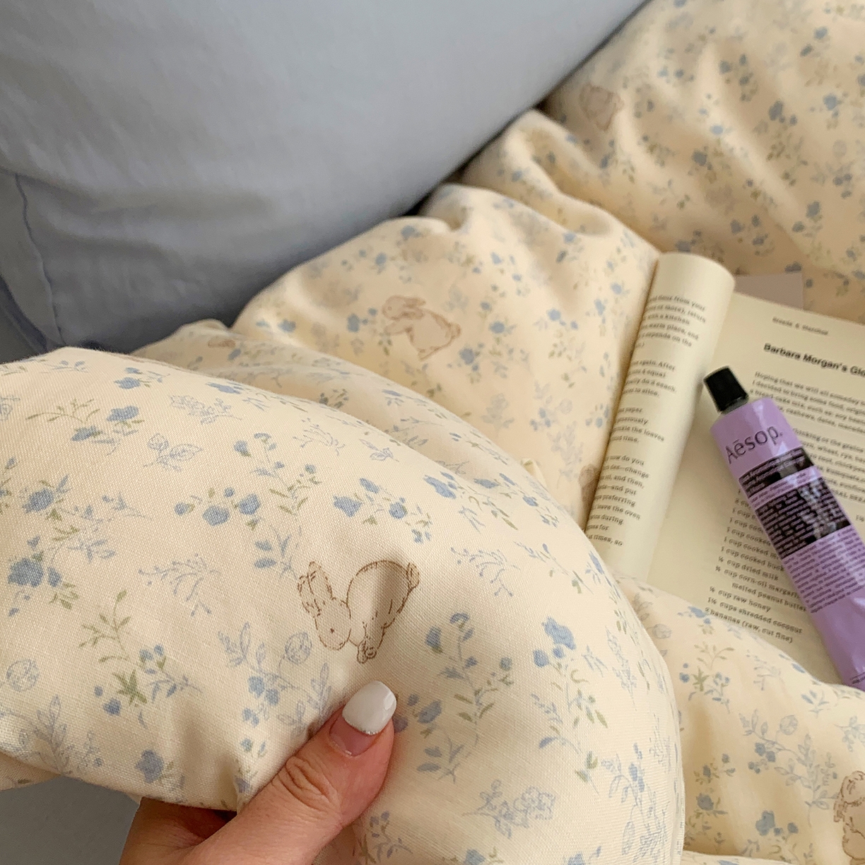 91家纺网 家纺一手货源 找家纺 桃喜 2026新款全棉双层纱碎花枕套混搭系列四件套 兔小姐的梦