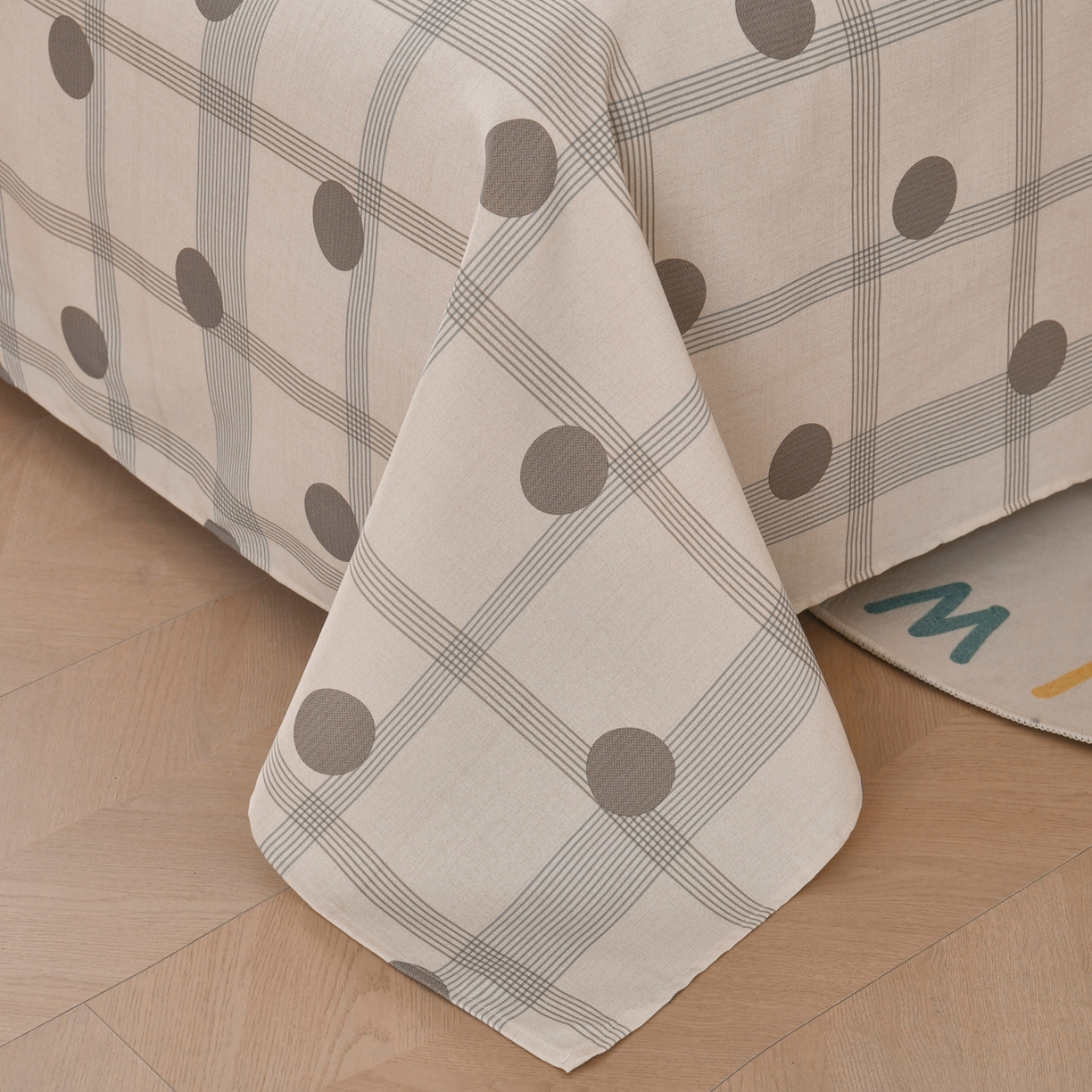 91家纺网 家纺一手货源 找家纺 悠米悠家 2026新款工艺款印花老粗布床单单品床单床单单件凉席席子 灰调波点格