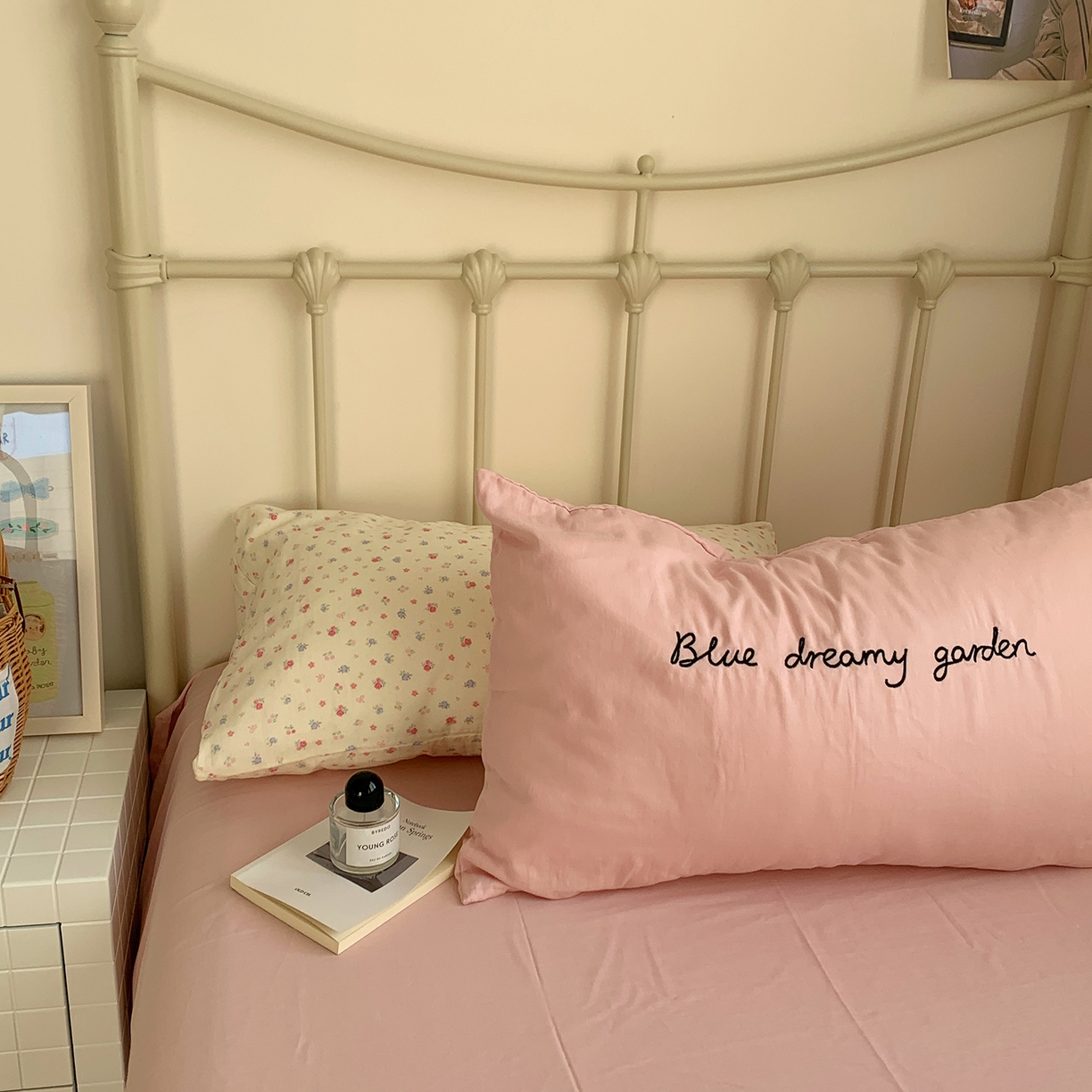 91家纺网 家纺一手货源 找家纺 桃喜 2026新款全棉双层纱碎花枕套混搭系列四件套 浅雾蔷薇