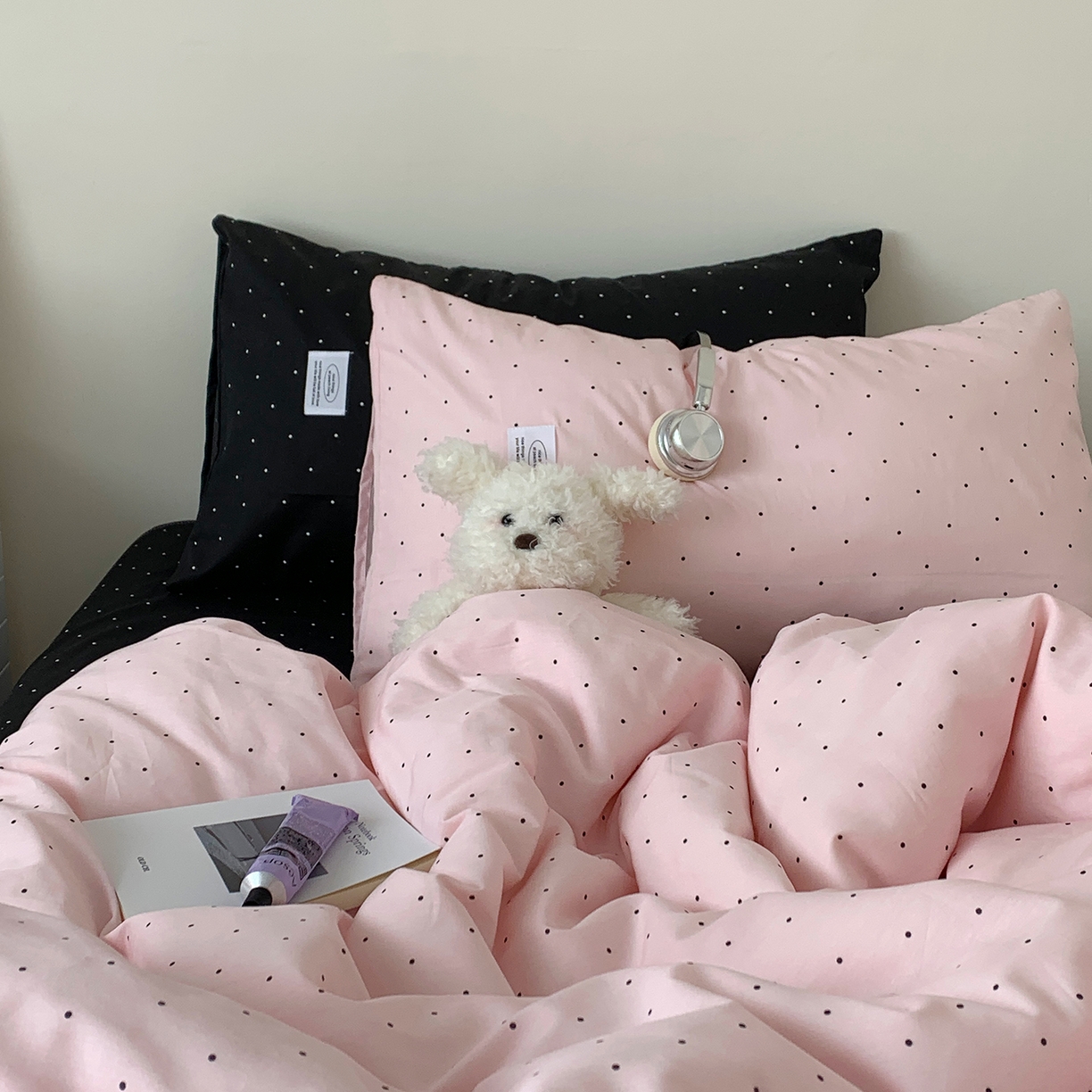 91家纺网 家纺一手货源 找家纺 桃喜 2026新款全棉水洗棉ins博主风四件套 黑粉波点