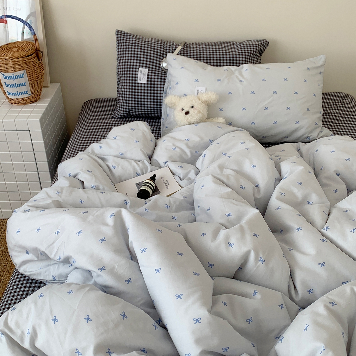 91家纺网 家纺一手货源 找家纺 桃喜 2026新款全棉水洗棉ins博主风四件套 雾蓝蝴蝶结