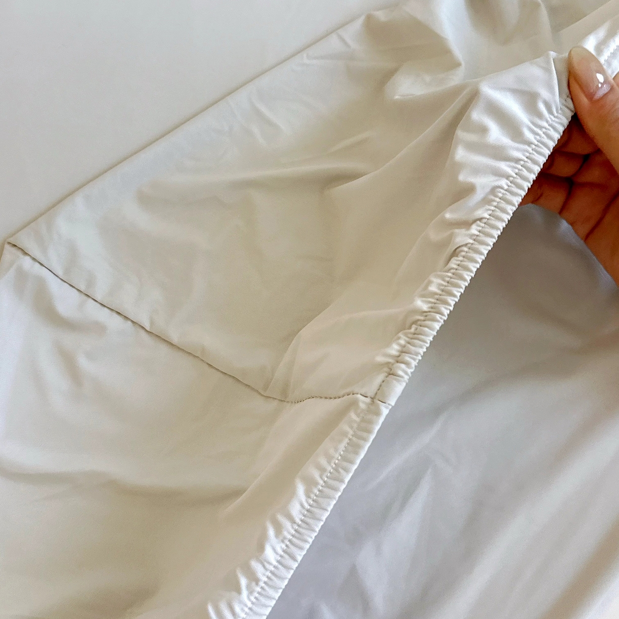 91家纺网 家纺一手货源 找家纺 兜米家居 2026新款某姆同款锦氨A类凉感（180克）床笠三件套 浅灰