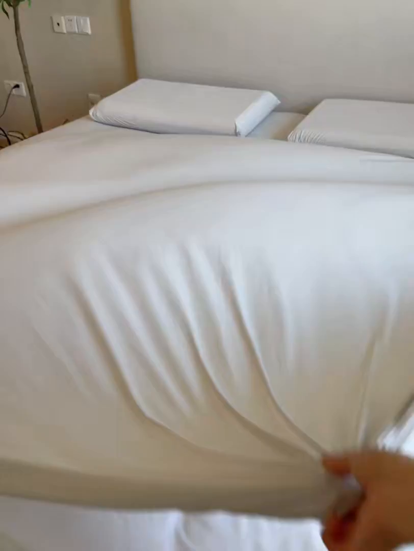 91家纺网 家纺一手货源 找家纺 兜米家居 2026新款某姆同款锦氨A类凉感（180克）床笠三件套 浅灰