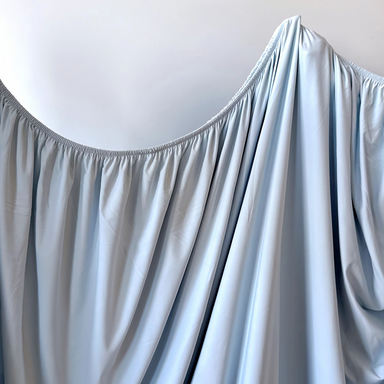 91家纺网 家纺一手货源 找家纺 兜米家居 2026新款某姆同款锦氨A类凉感（180克）床笠三件套 浅蓝