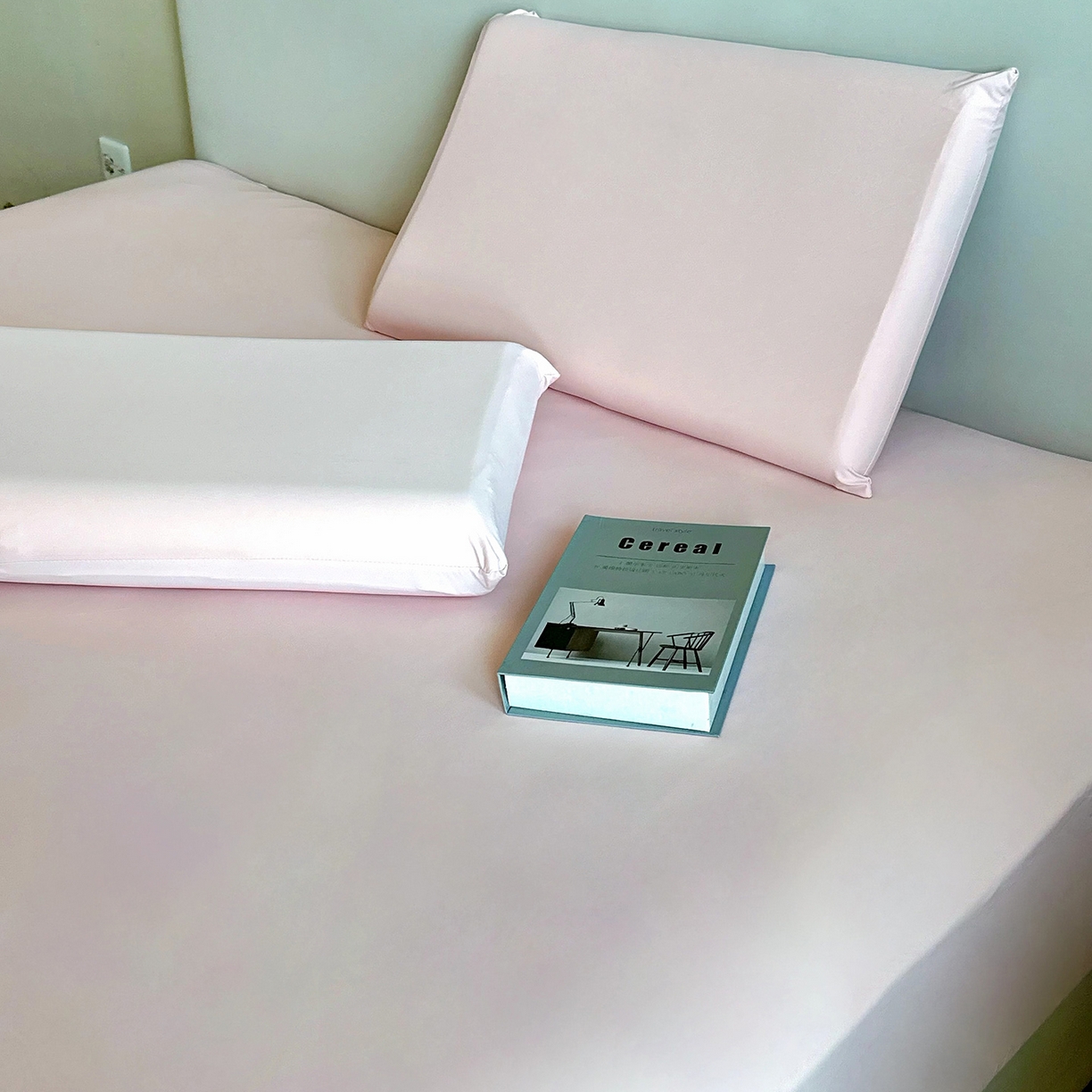 91家纺网 家纺一手货源 找家纺 兜米家居 2026新款某姆同款锦氨A类凉感（180克）床笠三件套 胭脂粉